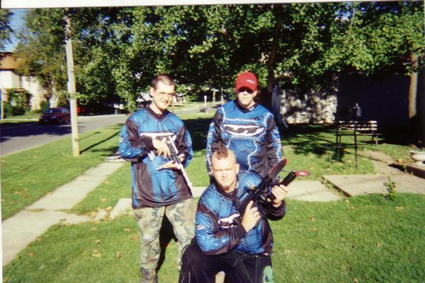 Getting ready for the road trip to Shatner's Celebrity Paintball event, 2004