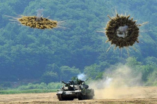 40 Military Photos Taken at the Right Moment
