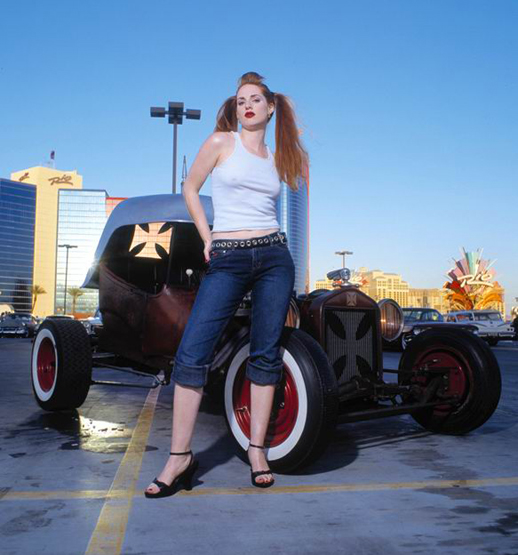 hot chicks and awesome cars