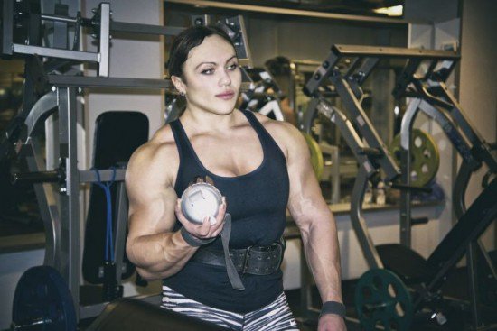 nataliya kuznetsova biggest russian bodybuilder