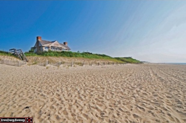 Billy Joel's Beach House in NY was $22,500,000 now only $16,750,000