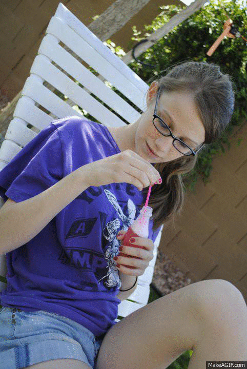 Young Girl Blowing Bubbles - GIF - Picture | eBaum's World
