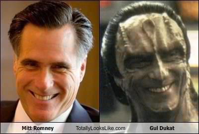 The resemblance is astonishing. Talks like an alien, walks like an alien, looks like an alien, Romney is an alien.
