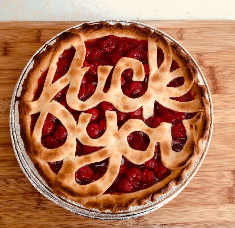 To all eBW DrumpfTards, have a slice or two on me. Don't worry Doofus Prez is baking more pies just for you!