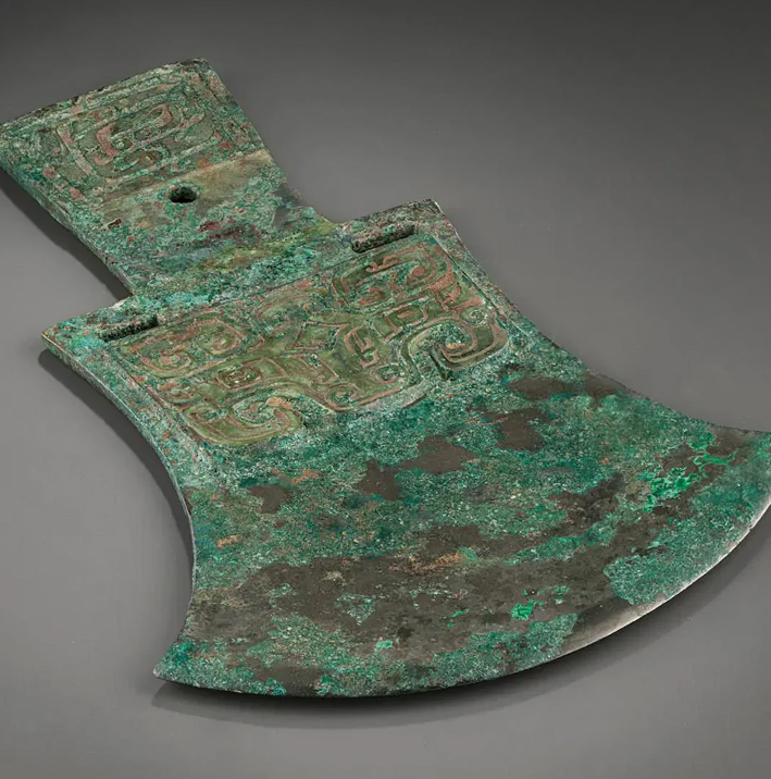 Bronze axe with taotie pattern. China, Shang dynasty, 13th-11th century BC.