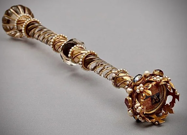 The gold and rock crsytal sceptre of the Lord Mayor of London. Presented to the City of London by Henry V between 1415-21 in recognition of the city's granting of 10,000 marks that helped lead to victory at Agincourt. Last carried by the 641st Lord Mayor at the Coronation in May 23.