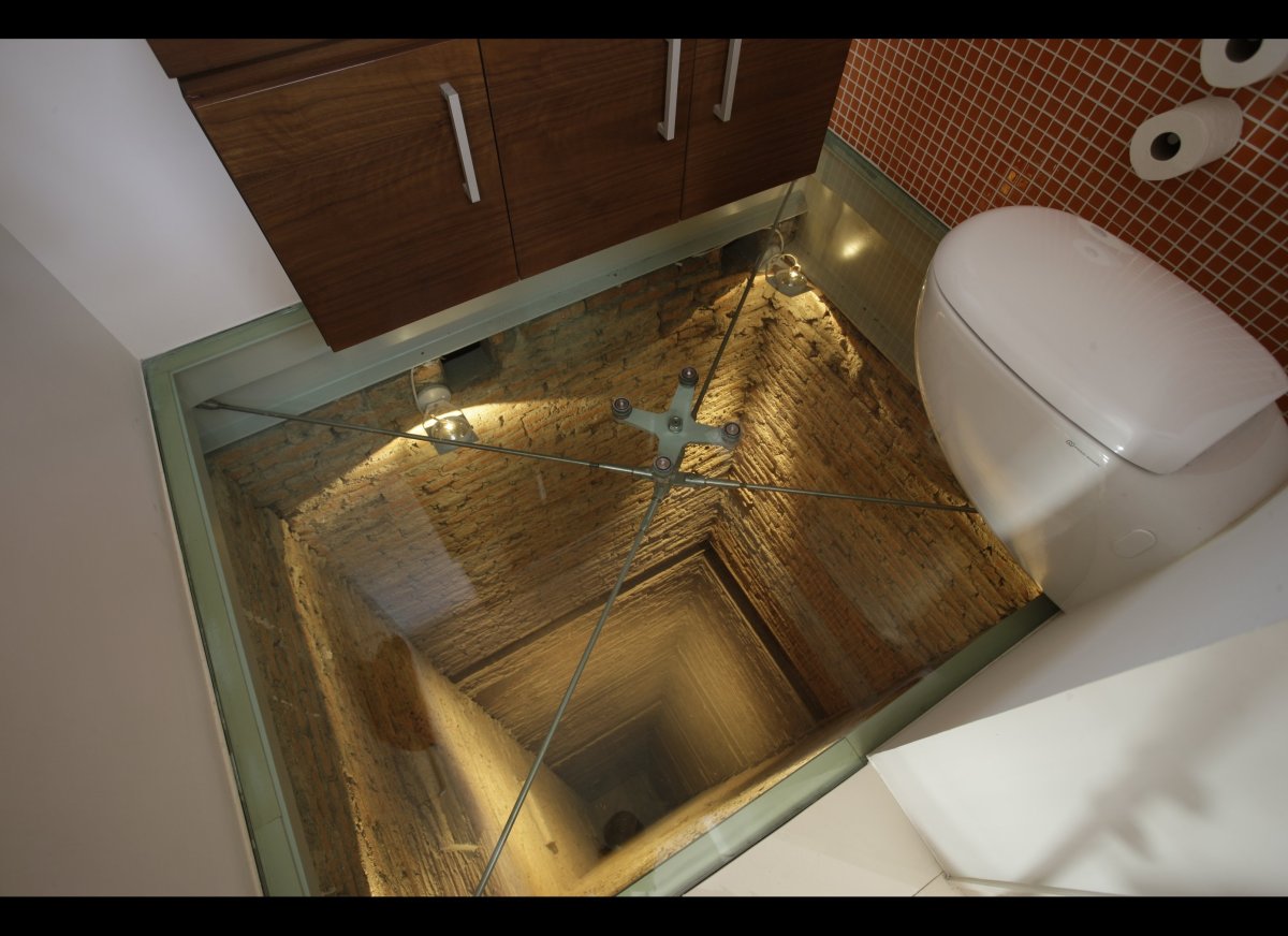 Penthouse Has Toilet Suspended Above 15 Story Elevator Shaft