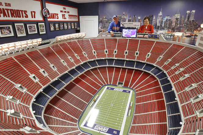 Retired New York Giants' Fan Builds Giants Stadium Replica