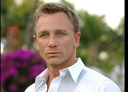 Daniel Craig, or "James Bond," once had to sleep on park benches in London