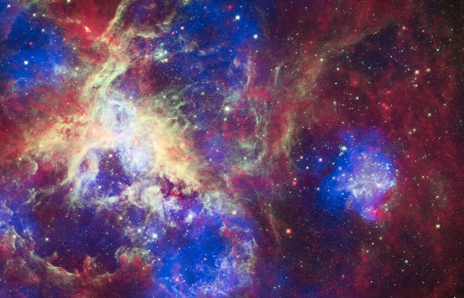 Mammoth Tarantula Nebula is an interstellar cloud made up of helium, hydrogen, dust and gases.