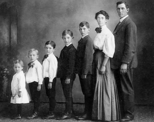vintage family photo fails