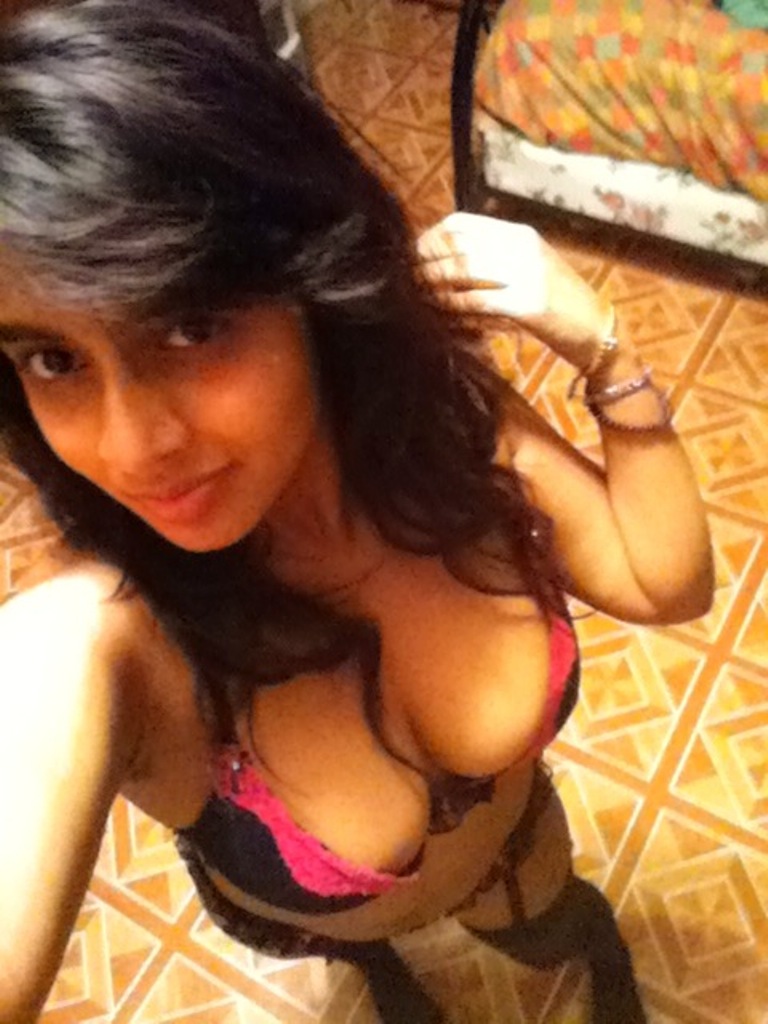 The sexy Indian Chick Pt2