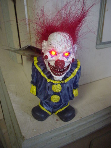 Laughing Light Up Full Body Clown Figure Evil Laugh With RED LED EYES NEW
