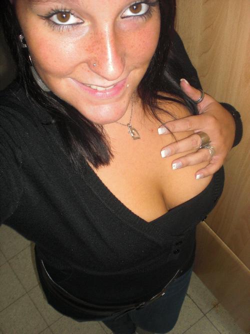 Man Your Fapping Station!