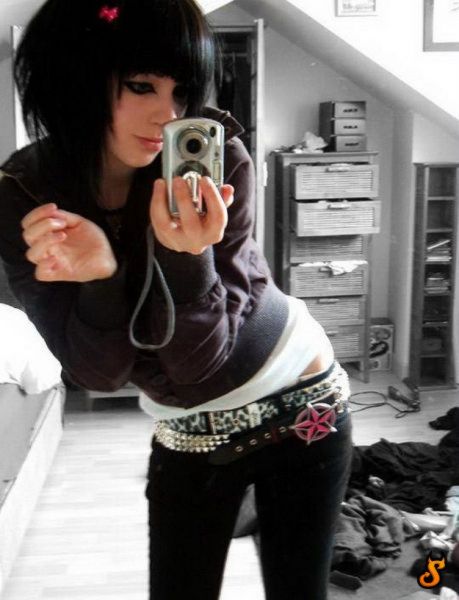 Man Your Fapping Station!