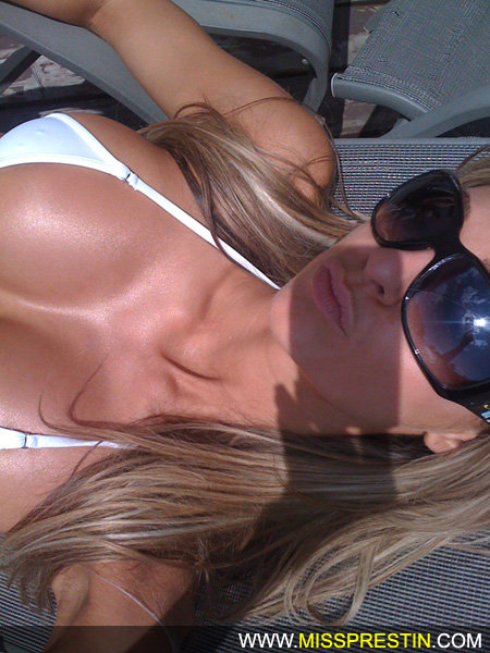 Man Your Fapping Station!