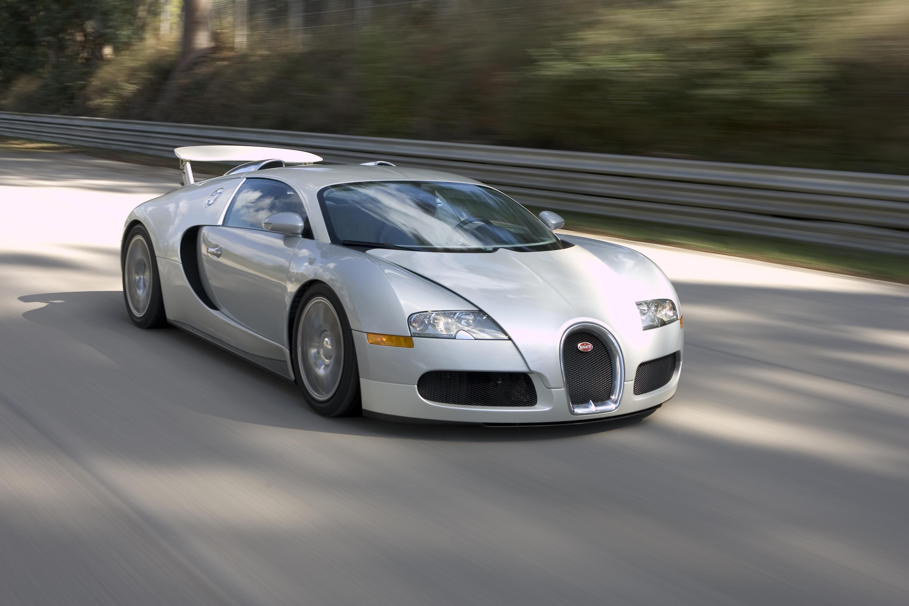 2010 Bugatti Veyron Supersport $1.5 M