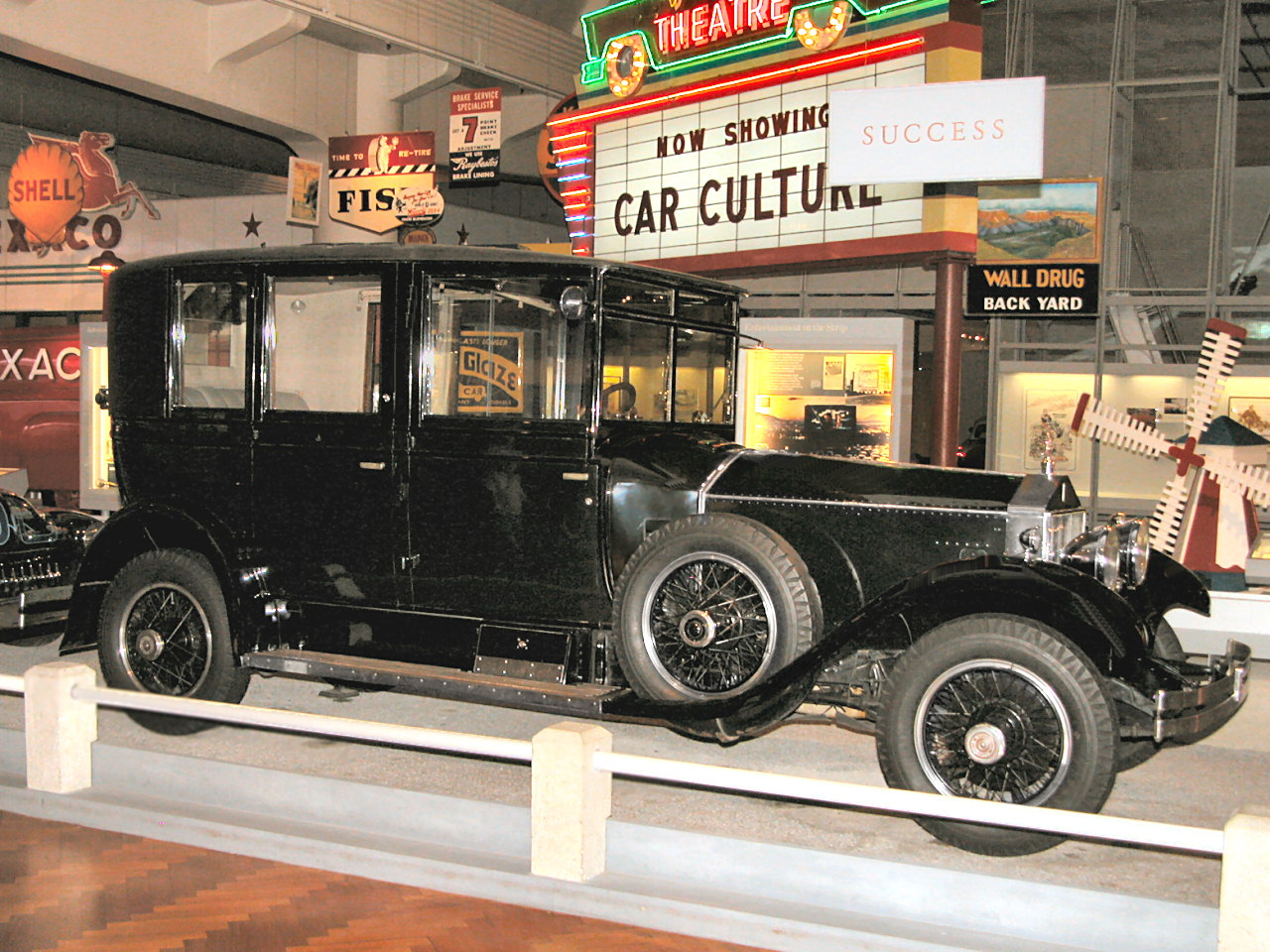 1926 Rolls-Royce Phantom I Limousine with Body by Brewster Black fsvr H Ford Museum N
