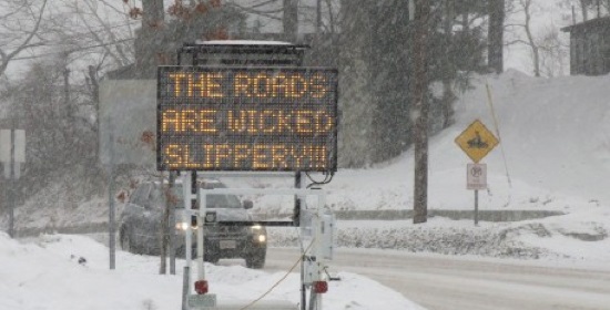 17 Funny Hacked Road Signs