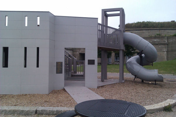 Dafuq You Lookin At?