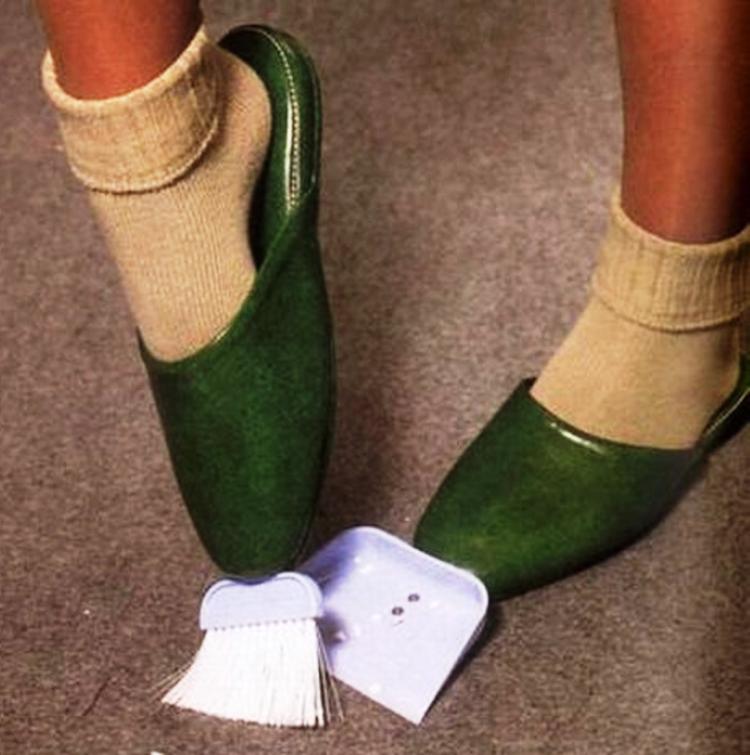 22 Useless Inventions That Will Leave You Scratching Your Head