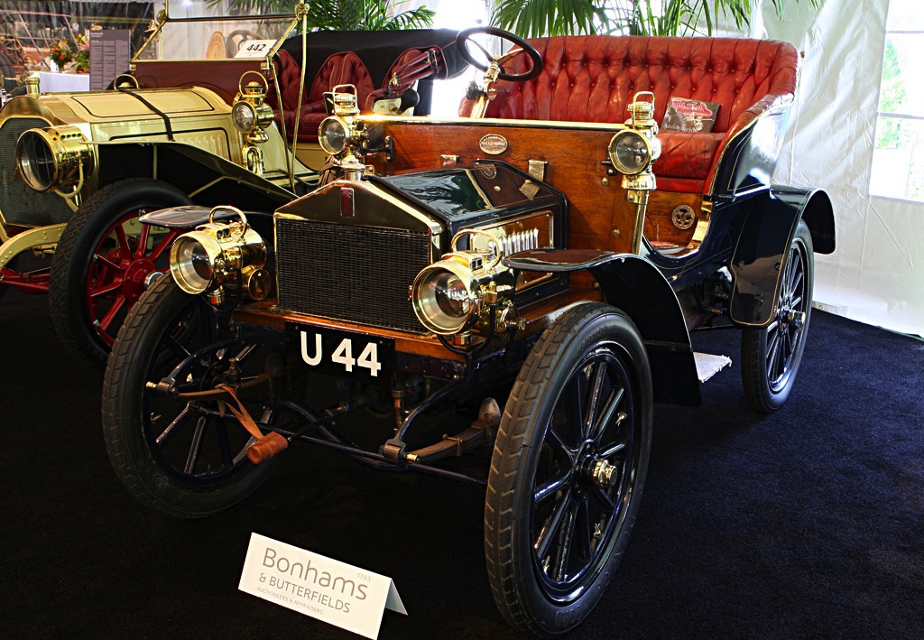 1904 Rolls-Royce Two-Seater: $7,250,000