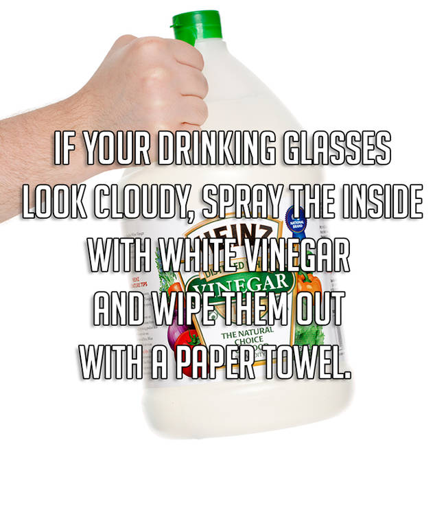 bottle - N2 If Your Drinking Glasses Look Cloudy, Spray The Inside With Whitevinegar And Wire Them Out With A Paper Towel Negar The Natural