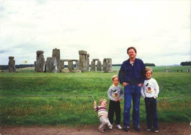awkward family pics  - stonehenge