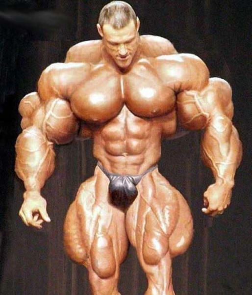 bodybuilder real muscles