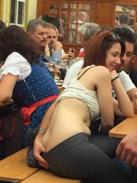 16 Horny Couples Who Forgot They Were In Public