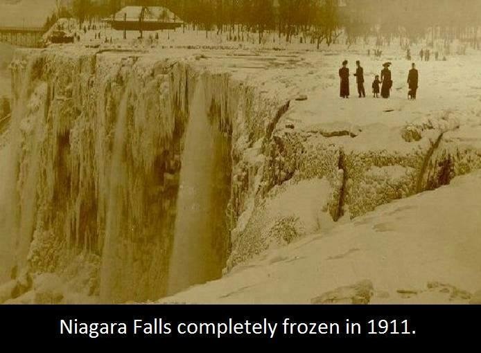 niagara falls completely frozen - Niagara Falls completely frozen in 1911.