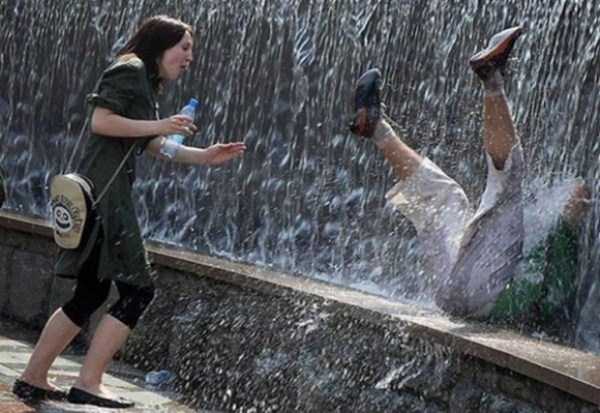 falling into a fountain