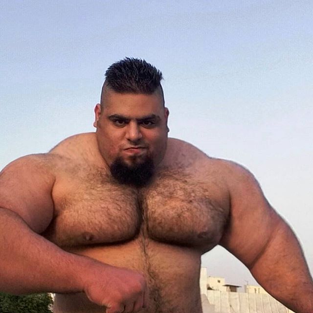 Meet Iranian Power Lifter Sajad Gharibi A.K.A ‘The Incredible Hulk’