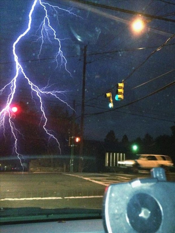 26 Perfectly Timed Photos For A Fascinating Friday