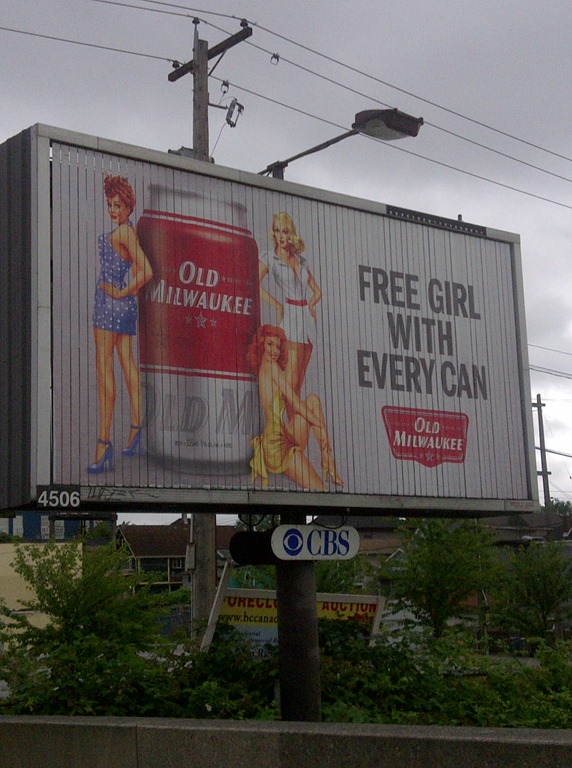 17 Slightly Sexist Beer Advertisements That Will Make You Thirsty