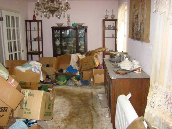 Man Inherits His Hoarding Uncles Home After He Died