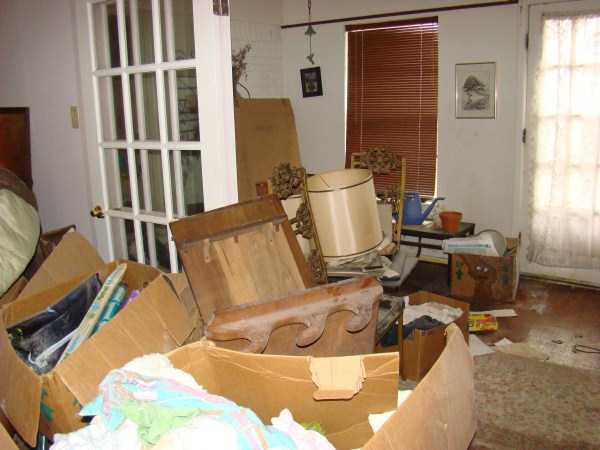 Man Inherits His Hoarding Uncles Home After He Died