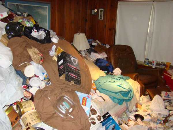 Man Inherits His Hoarding Uncles Home After He Died