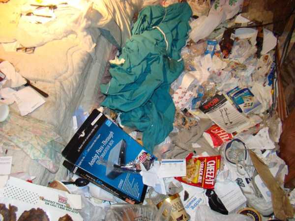 Man Inherits His Hoarding Uncles Home After He Died