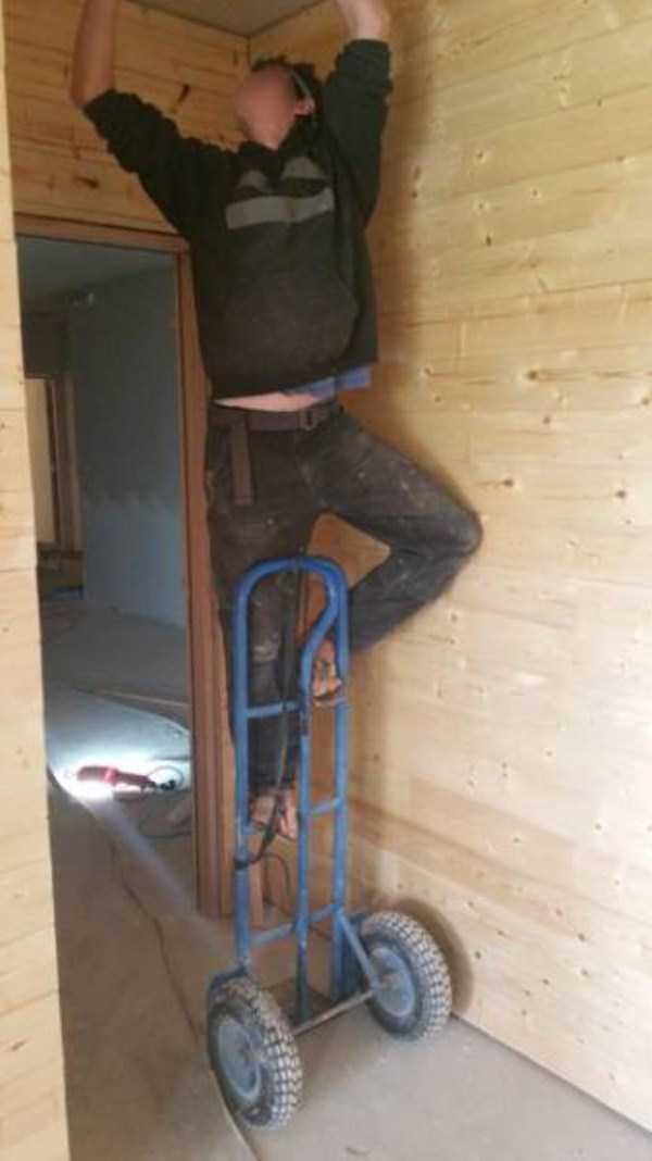 30 Safety Fails That Prove How Stupid People Can Be