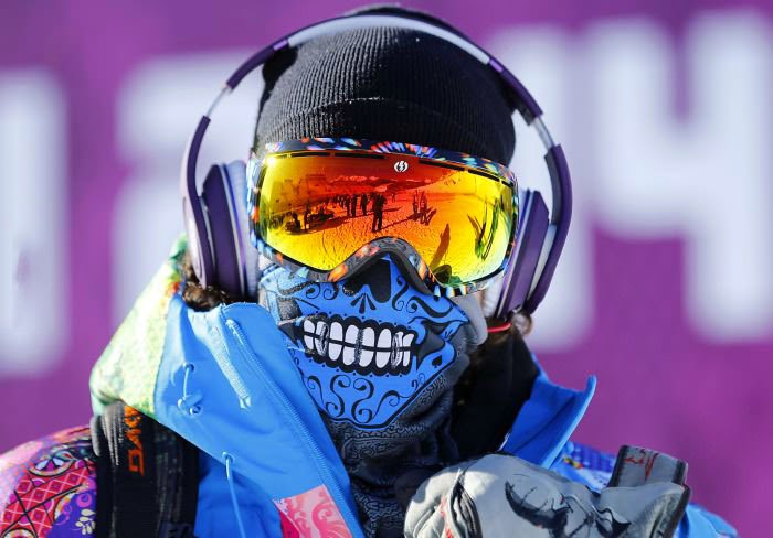 Skeleton face mask for skiing.