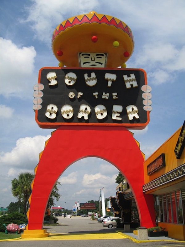 south of the border (attraction) - me