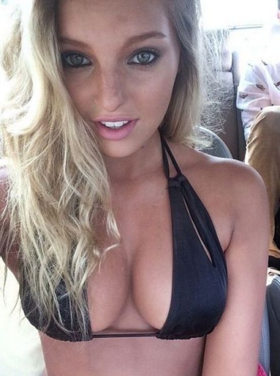 35 Sexy Chicks With Big Tits For Your Viewing Pleasure