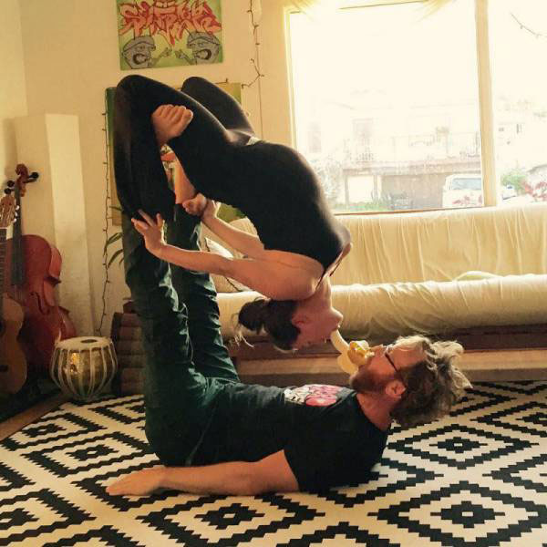 pregnant acro yoga