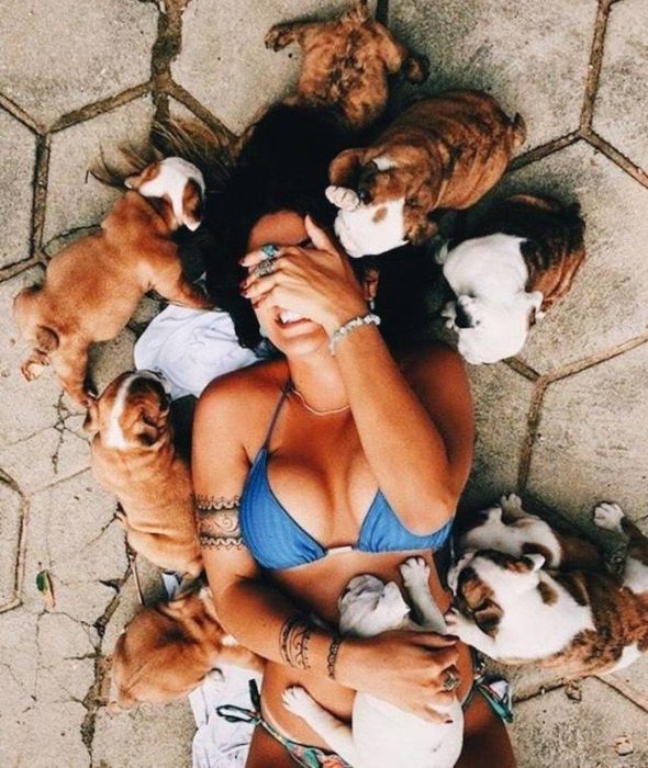 hot girls with puppies