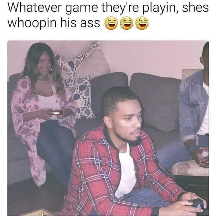 hairstyle - Whatever game they're playin, shes whoopin his ass