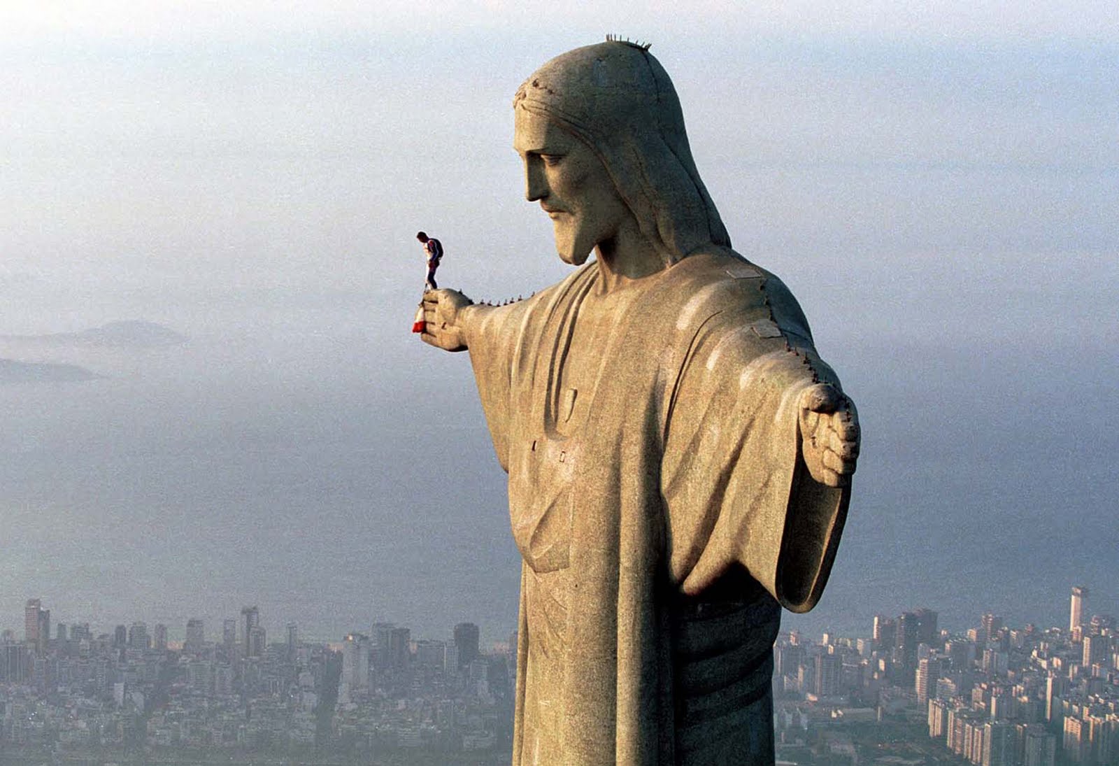 We all know he jumped from outer space, but did you know Felix Bumgardner also base jumped this statue in Rio de Janeiro?