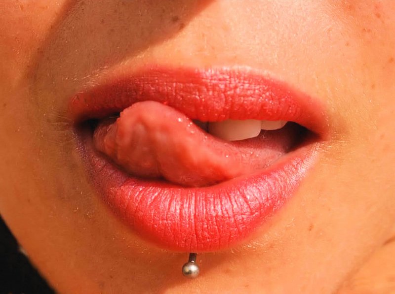 sexy lips.