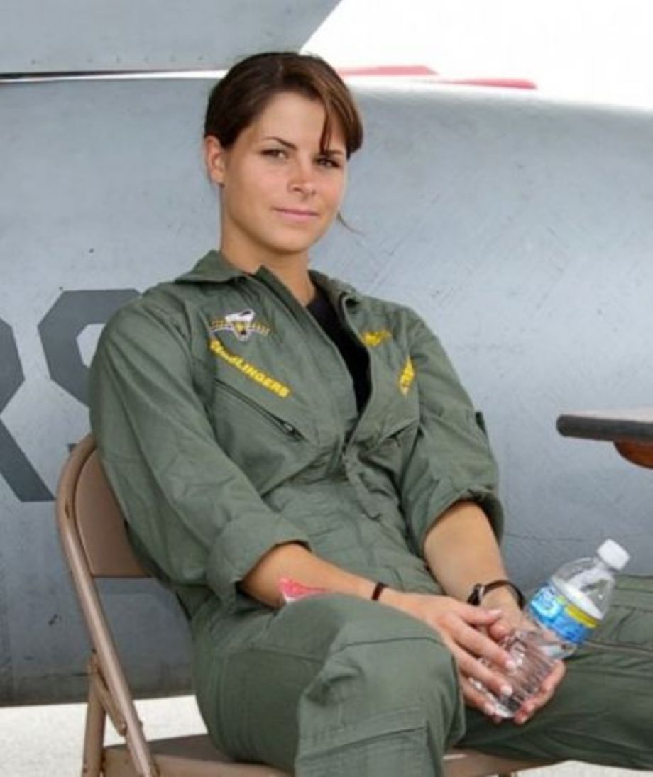 hot military women