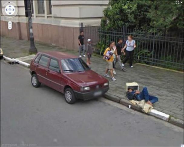 Google maps sees you !